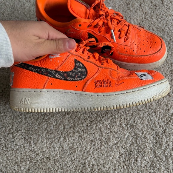 Nike Air Force 1 Low Just Do It (AR7719-800 ) Neon Orange Black sneakers Size 8 main image 15